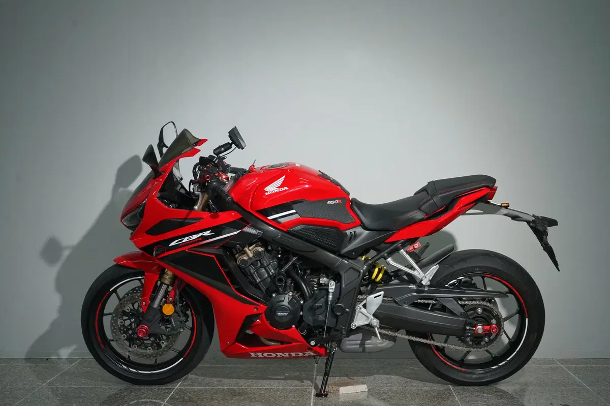 2022년식 5,000km cbr650r 최저가 판매/대차